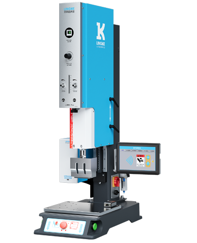 伺服超聲波塑料焊接機 15kHz-3000/4000W L3000 ServoⅡ 超聲波頻率：15/20kHz        超聲波功率：2000W / 3000W /4000W  焊接模式：8種焊接模式：手動、時間、能量、停振、絕對行程、相對行程、多行程、Xn模式  特點：互聯(lián)網(wǎng)遠程運維；底模焊接件偵測；超大人機交互界面；精密多段行程控制；精密多段速度控制；精密多段壓力控制；無縫對接MES系統(tǒng)；智能振幅分階；焊接數(shù)據(jù)存儲導入導出；支持分屏監(jiān)視；詳細運行狀態(tài)監(jiān)視