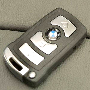 汽車(chē)遙控器超聲波焊接-諾瀾超聲波